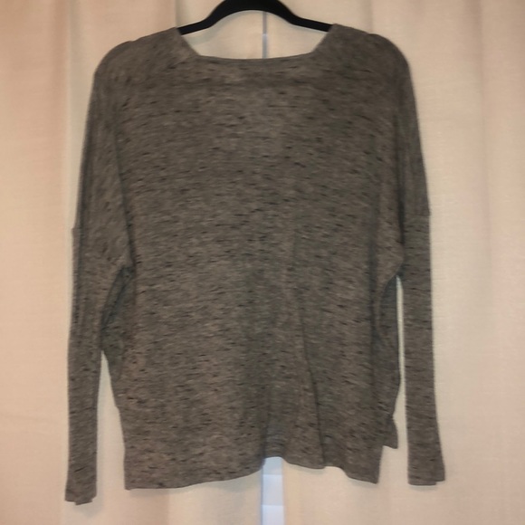 Gray V-Neck Sweater from Urban Outfitters - Picture 4 of 4